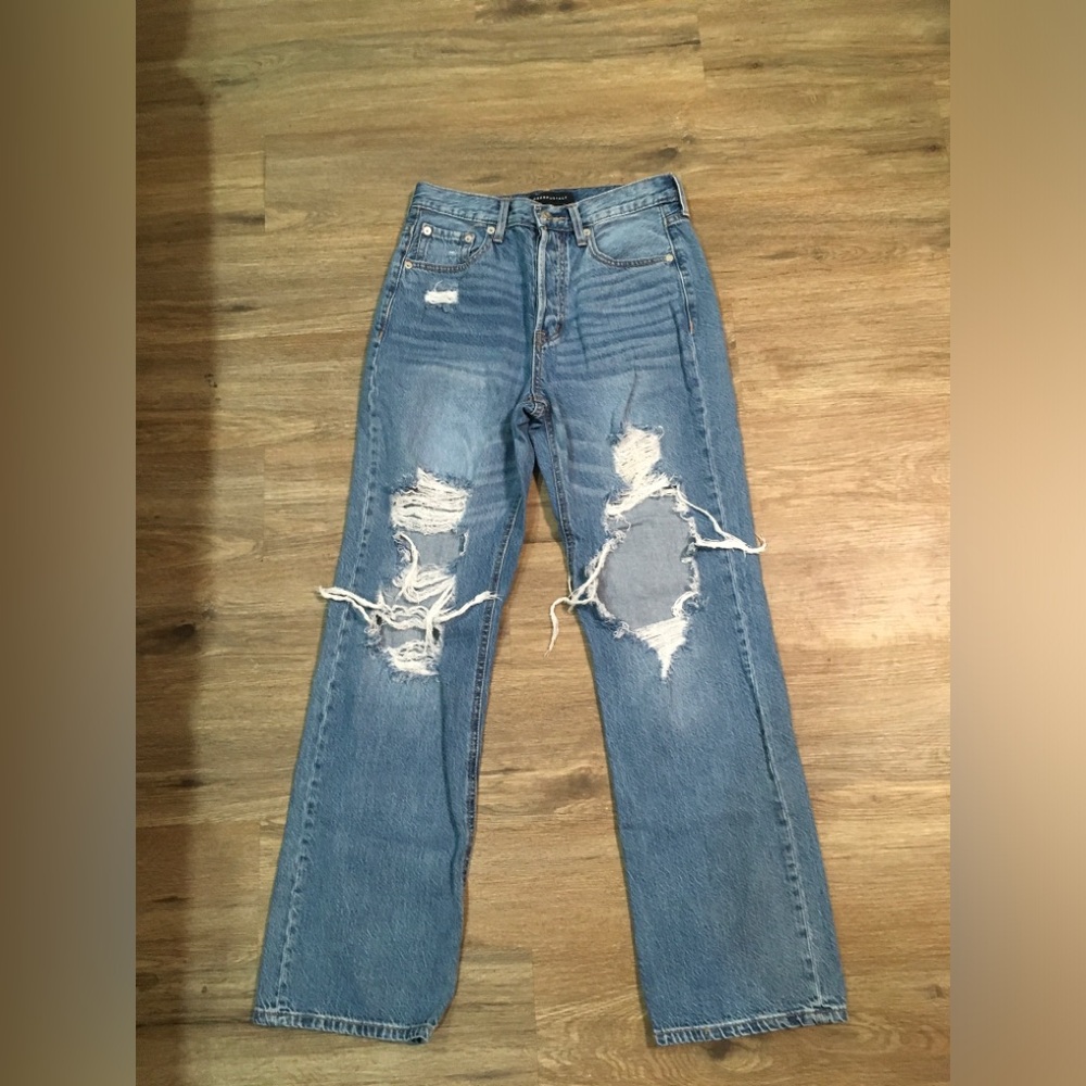 Aeropostale Light Blue Distressed Straight Leg Jeans